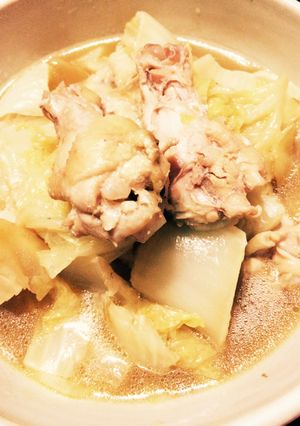 シンプルな鶏手羽元と白菜の煮物-レシピのメイン写真