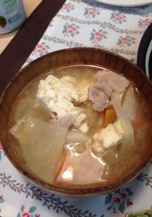 芋煮会もこのメニューで!豚汁-レシピのメイン写真