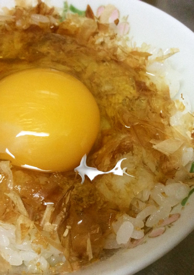 超簡単！鰹節とだしの素で究極の卵かけご飯-レシピのメイン写真