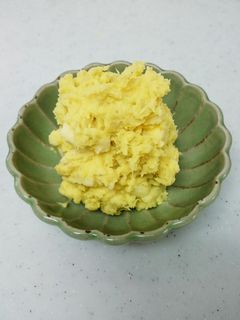 簡単!さつまいもとリンゴのサラダ-レシピのメイン写真