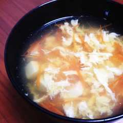 รูปของ ☆簡単！☆にんじん・卵・豆腐のお吸い物