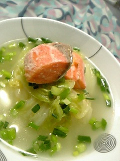 鮭の粕漬けで★くたくた白菜スープ-レシピのメイン写真