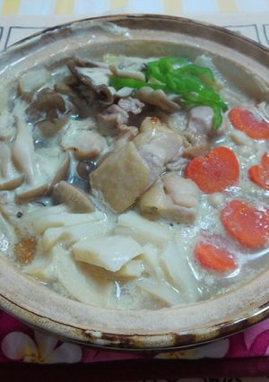 市販のルーで☆簡単うまうまタイカレー鍋♪-レシピのメイン写真