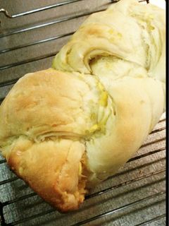 リメイク!HB生地で栗きんとんパン-レシピのメイン写真