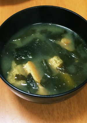 【みそ汁の具シリーズ】わかめとおあげ-レシピのメイン写真
