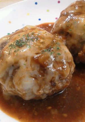 ご飯がススム♪カレー味チーズハンバーグ♪-レシピのメイン写真