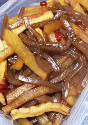 簡単☆大根とこんにゃくと竹輪の炒り煮-レシピのメイン写真
