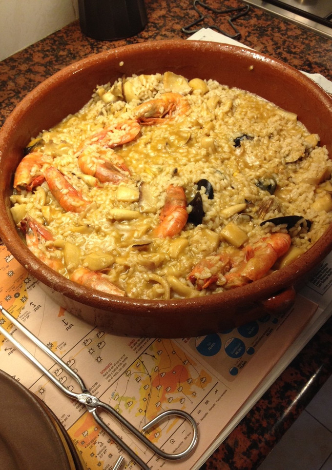 スペイン:土鍋で作るパエリア-レシピのメイン写真