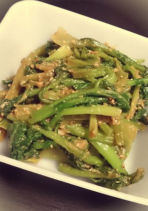 はまる!蕪の葉の胡麻和え-レシピのメイン写真