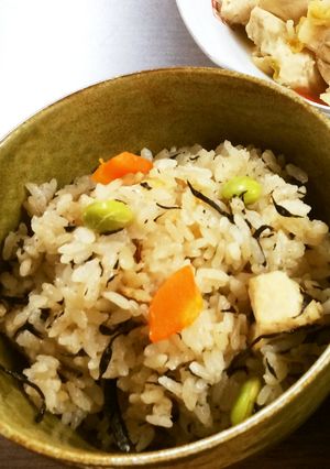 ひじきと枝豆の炊き込みご飯-レシピのメイン写真