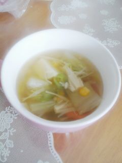 白だしを使ってコンソメ野菜スープ-レシピのメイン写真