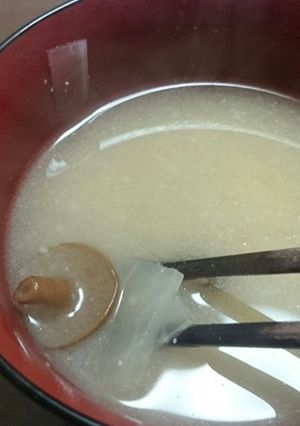 なめことヒラタケと大根の味噌汁-レシピのメイン写真