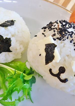 顔おにぎり(松小5)-レシピのメイン写真