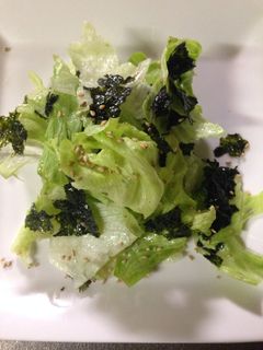 レタスの韓国風サラダ-レシピのメイン写真