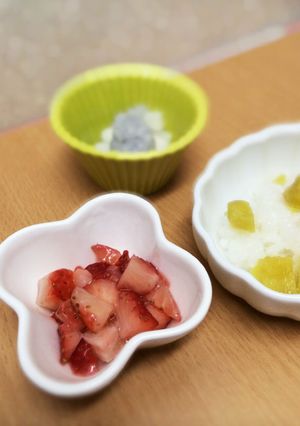 離乳食中期⁑角切りいちご(フリージング)-レシピのメイン写真