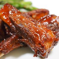 基本からアレンジまで！思わずつくりたくなる「圧力鍋 スペアリブ」の