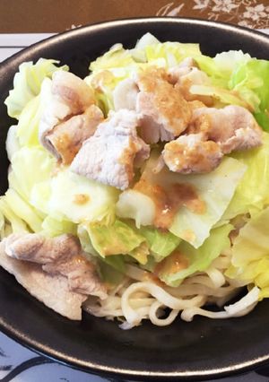 ヘルシー☆ごまダレ豚うどん-レシピのメイン写真