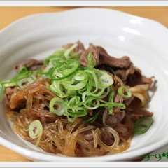 รูปของ 牛肉と春雨の炒め煮