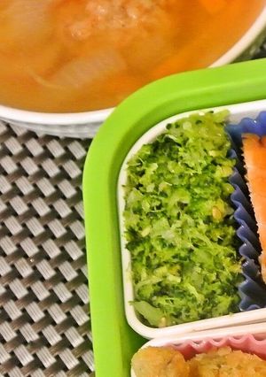 ギュギュっと詰めるブロッコリーサラダ-レシピのメイン写真