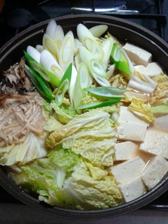 冬にぴったり、簡単*みそ味の鍋*-レシピのメイン写真