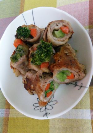 味は塩コショウだけ♪豚肉の野菜チーズ巻き-レシピのメイン写真