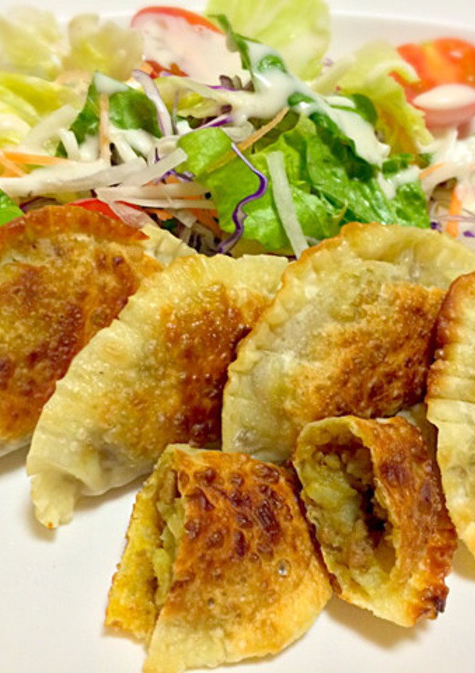 餃子の皮で！おつまみサモサ-レシピのメイン写真