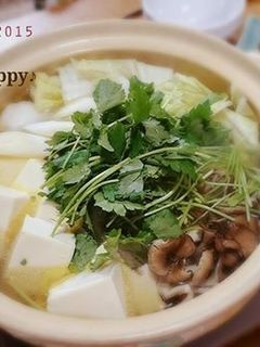 鶏・昆布の出汁でおいしい湯豆腐♪-レシピのメイン写真