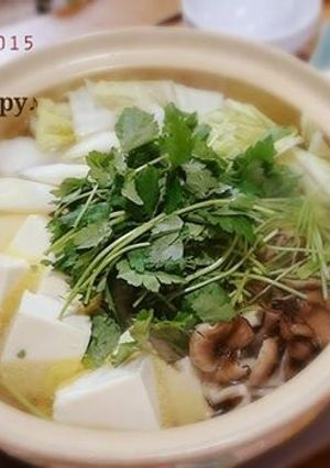 鶏・昆布の出汁でおいしい湯豆腐♪-レシピのメイン写真