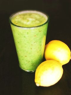 セロリりんごレモンのグリーンスムージー-レシピのメイン写真