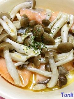 鮭とシメジのバタぽん蒸し-レシピのメイン写真