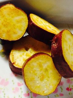 フライパンで!カリッと焼き芋♪-レシピのメイン写真