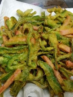 ピーマンと魚肉ソーセージでカレーかき揚げ-レシピのメイン写真
