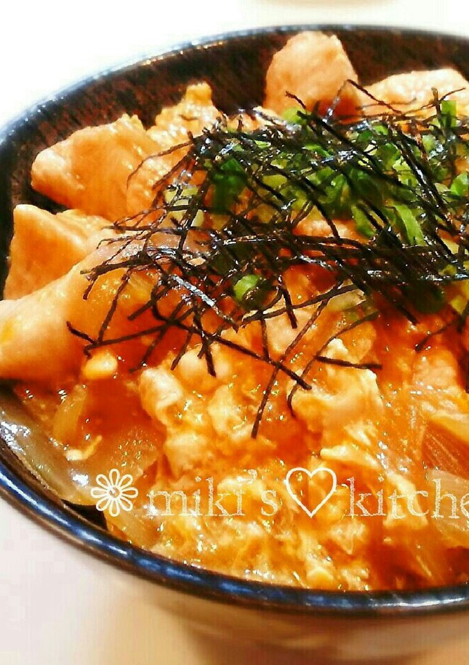 とり胸が極上のやわらかさ♡ふわとろ親子丼-レシピのメイン写真
