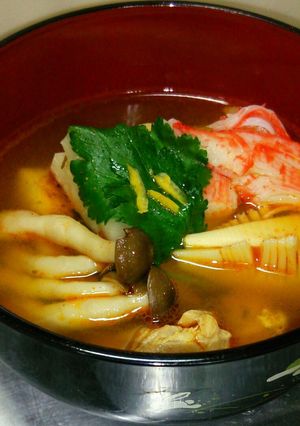 トムヤムスープでタイ風お雑煮-レシピのメイン写真
