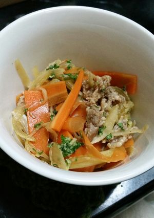牛肉とセロリのサラダ-レシピのメイン写真