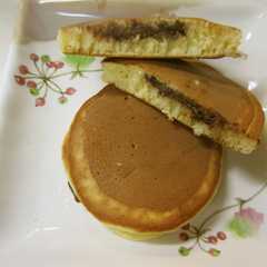 รูปของ 簡単♪チョコ入りプチホットケーキ
