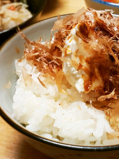 熱々ご飯に☆クリームチーズおかか&ゴマ油-レシピのメイン写真