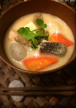 たっぷり野菜!我が家の粕汁白味噌仕立て-レシピのメイン写真