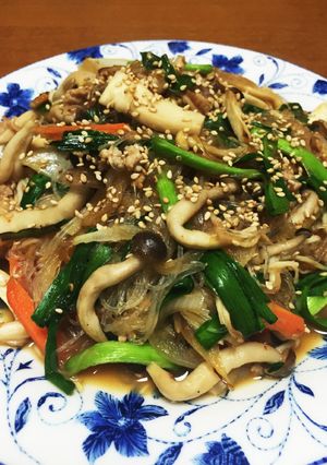 きのこでチャプチェ。焼き肉のたれで-レシピのメイン写真