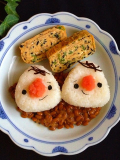顔むすびで納豆ごはん*キャラ弁にも-レシピのメイン写真
