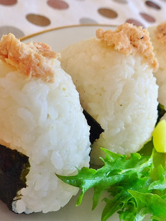ツナのおにぎり-レシピのメイン写真
