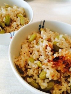 青豆入りの玄米ご飯を圧力鍋で♬-レシピのメイン写真