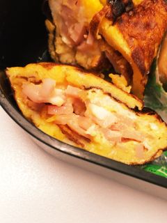 ハム&チーズ入り甘〜い卵焼き-レシピのメイン写真