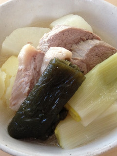 豚肉と昆布の煮物、塩味で-レシピのメイン写真