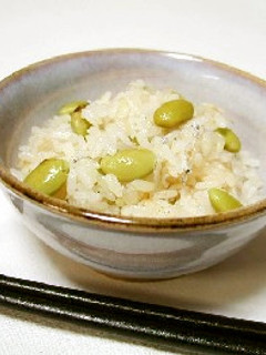 青大豆とじゃこの炊き込みごはん-レシピのメイン写真