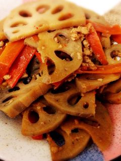 レンコンとにんじんとひき肉のきんぴら-レシピのメイン写真
