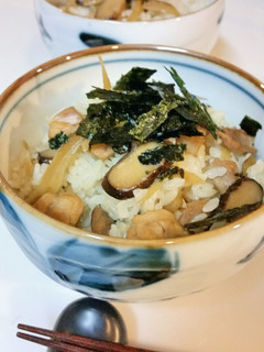 飽きないお味♥鶏ごぼうご飯-レシピのメイン写真