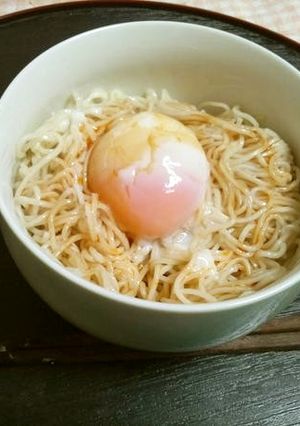 簡単☆温玉・油そば(汁なしラーメン)-レシピのメイン写真