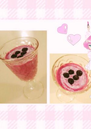 ベリーミックスといちごのスムージー-レシピのメイン写真