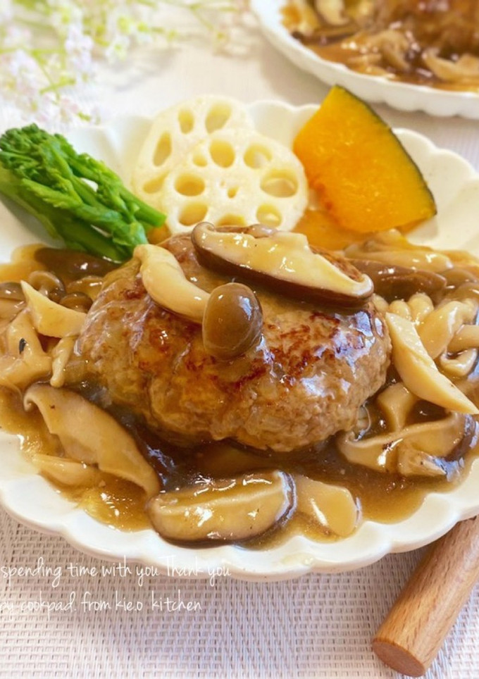 ❀和風キノコ餡かけ☆煮込みハンバーグ❀-レシピのメイン写真